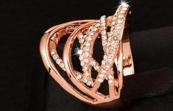 Wrap CZ Stone Ring
