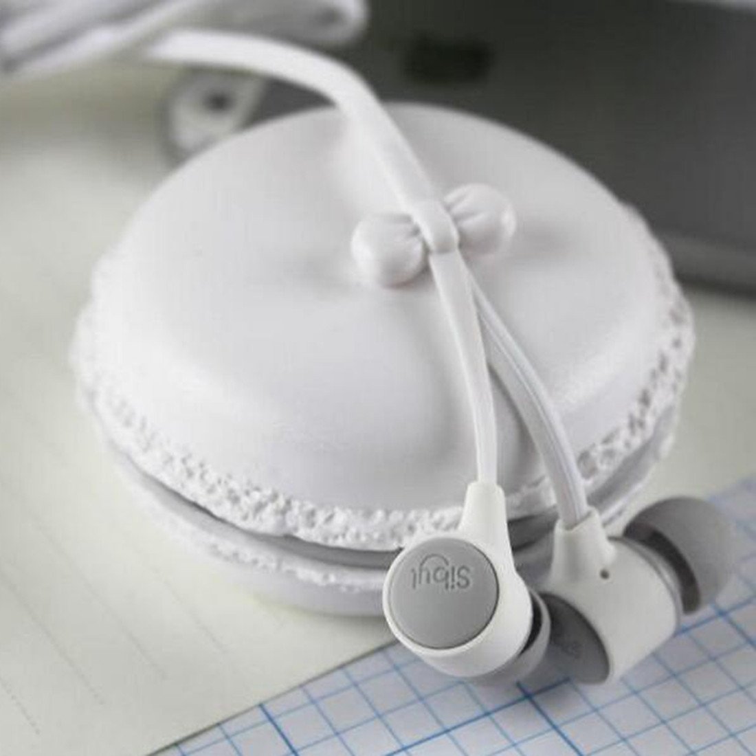 Macaron Earphones - with Case