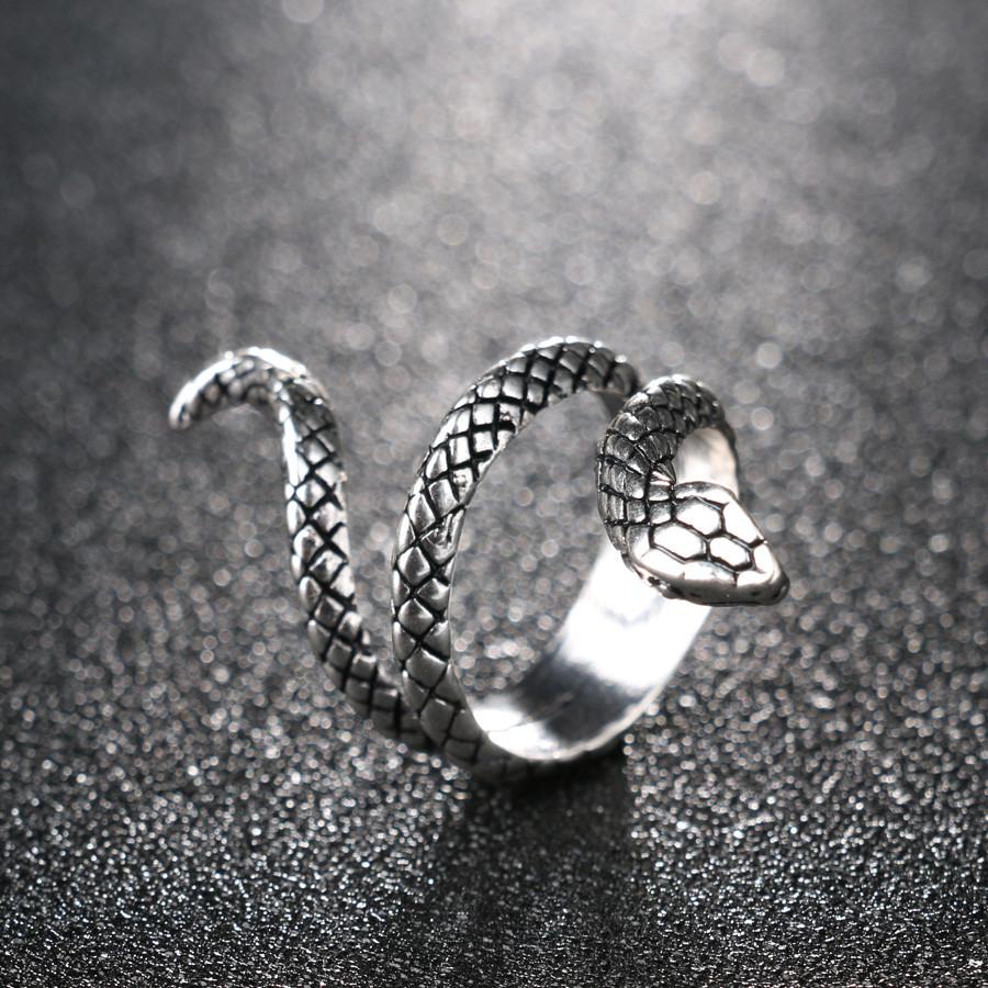 Covet™ - Serpentine Ring