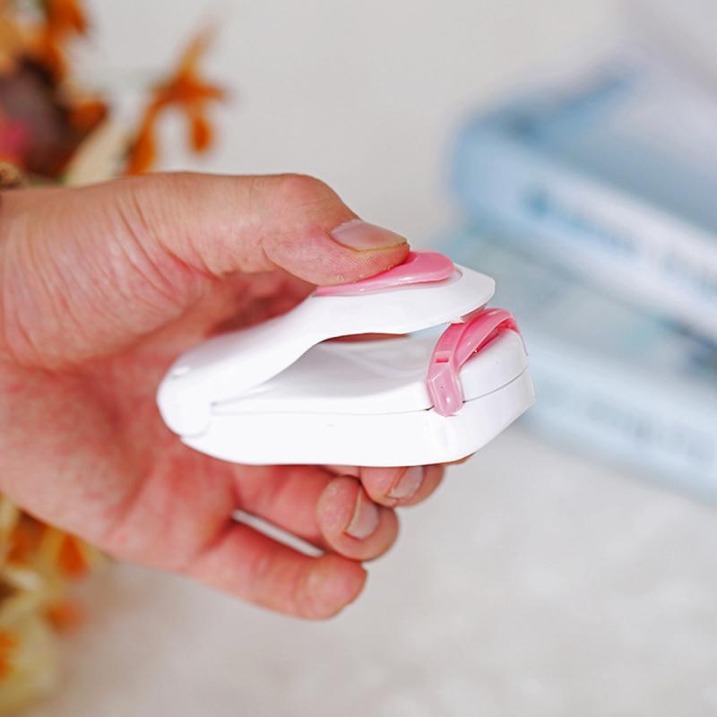 Portable Mini Sealing Household Machine