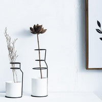 Thumbnail for Vida Vase PeekWise