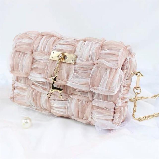 DIY Your Own Shoulder Bag