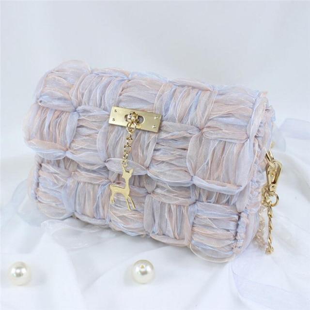 DIY Your Own Shoulder Bag