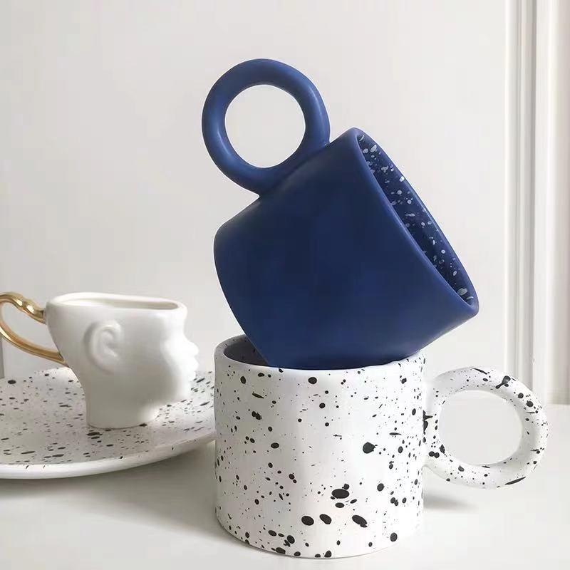 Dot Mug PeekWise