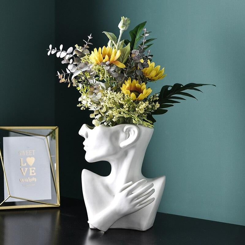Emma Vase PeekWise