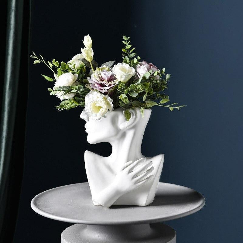 Emma Vase PeekWise