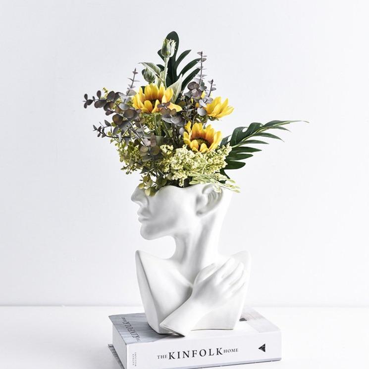 Emma Vase PeekWise