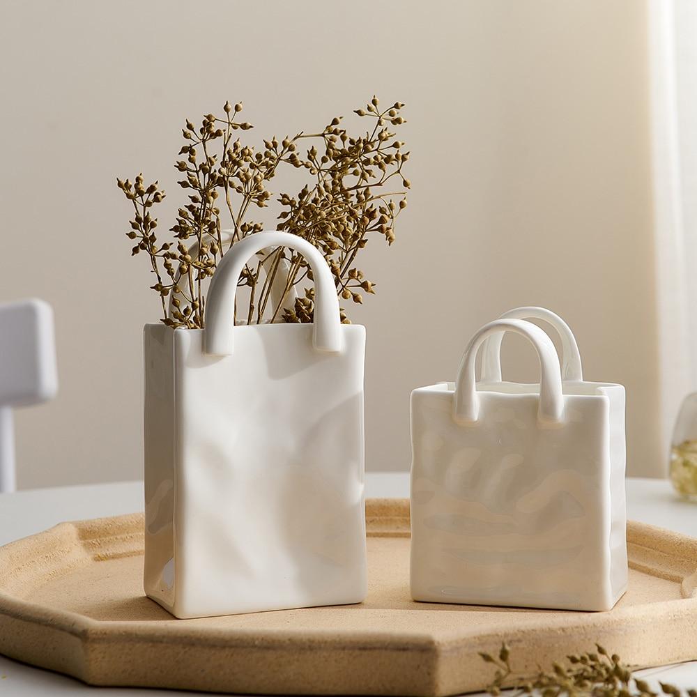 Handbag Vase PeekWise