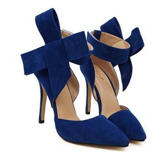 Milanese Bow Pumps