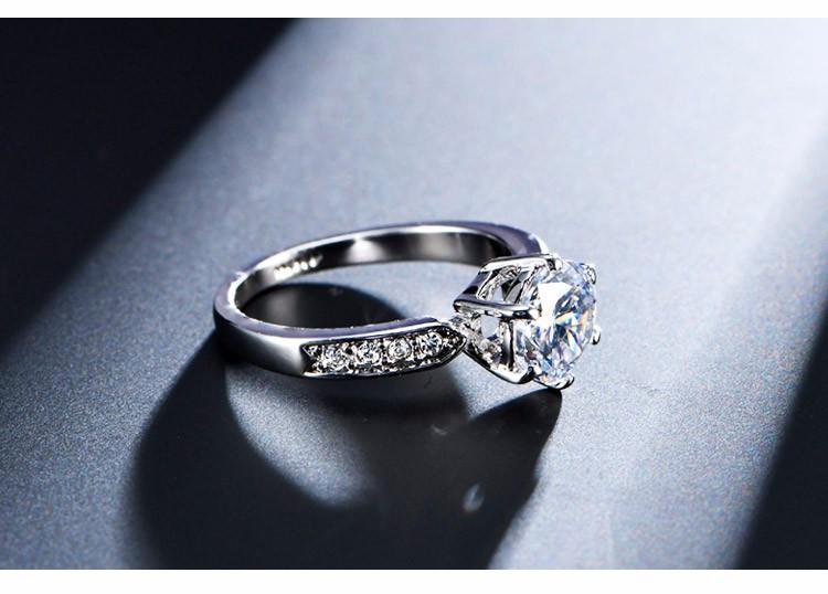 Queen 1.75ct Ring