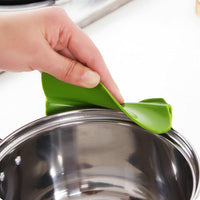 Thumbnail for Detachable Silicone Pot Spout/Funnel PeekWise