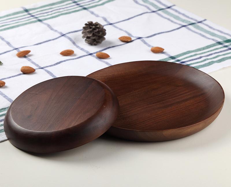 Hand-Made Round Natural Wooden Plates