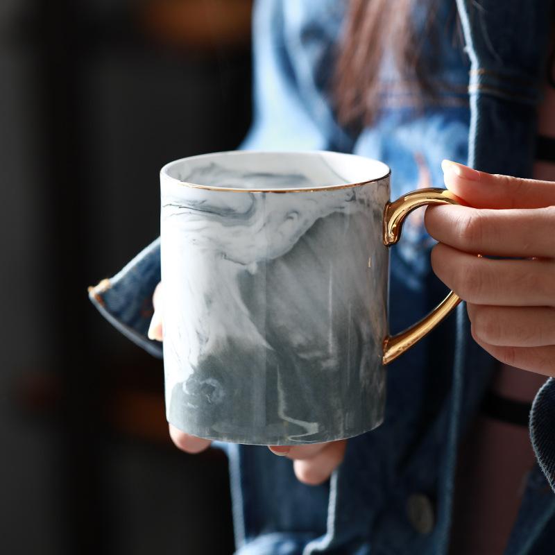 Gold-Rimmed Marble Coffee Mug PeekWise