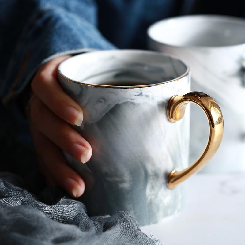 Gold-Rimmed Marble Coffee Mug PeekWise