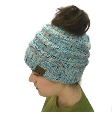 Chunky Knit Beanie Hat pony tail pocket PeekWise
