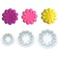 Thumbnail for 3 Piece Set - Flower Shape Pastry Decorating Tools