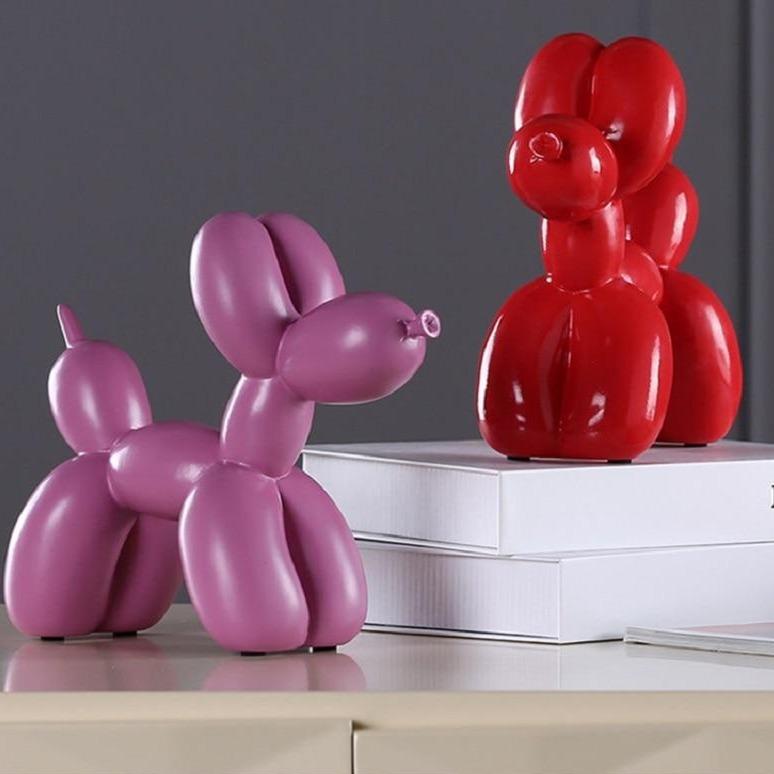 Balloon Dog Statue PeekWise