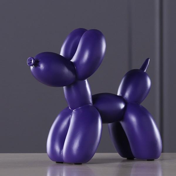 Balloon Dog Statue PeekWise