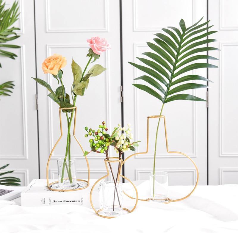 Cara Vase PeekWise