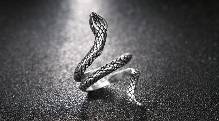 Covet™ - Serpentine Ring