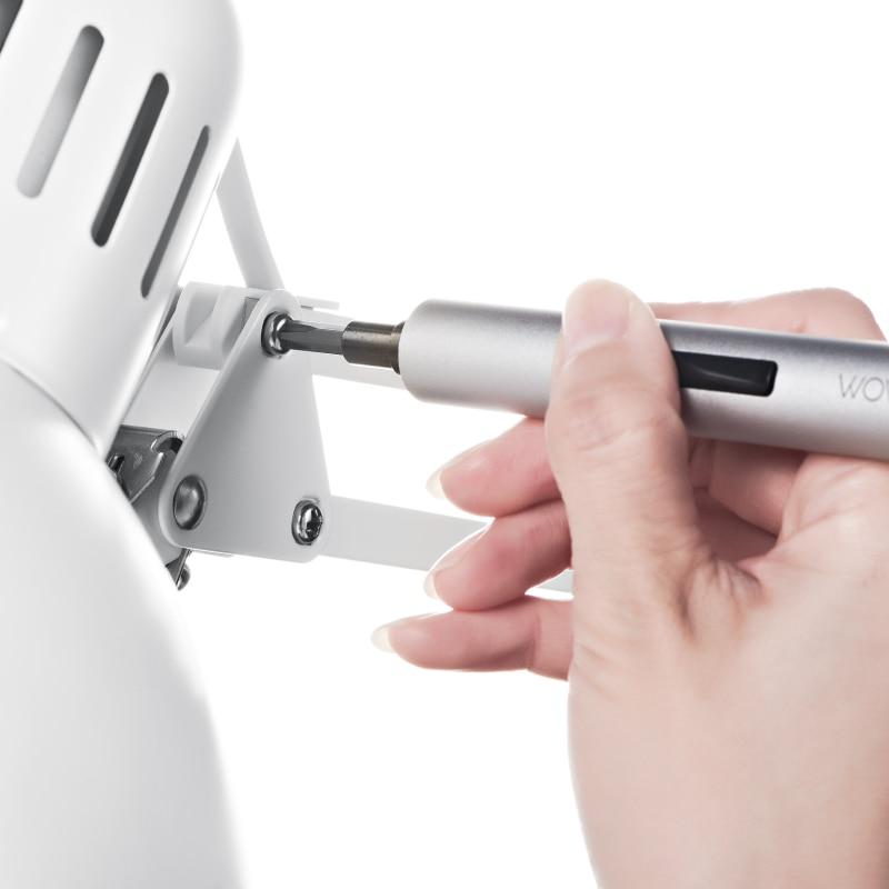 Wowstick Electric Screwdriver (Includes 18 Screwdriver Bits)